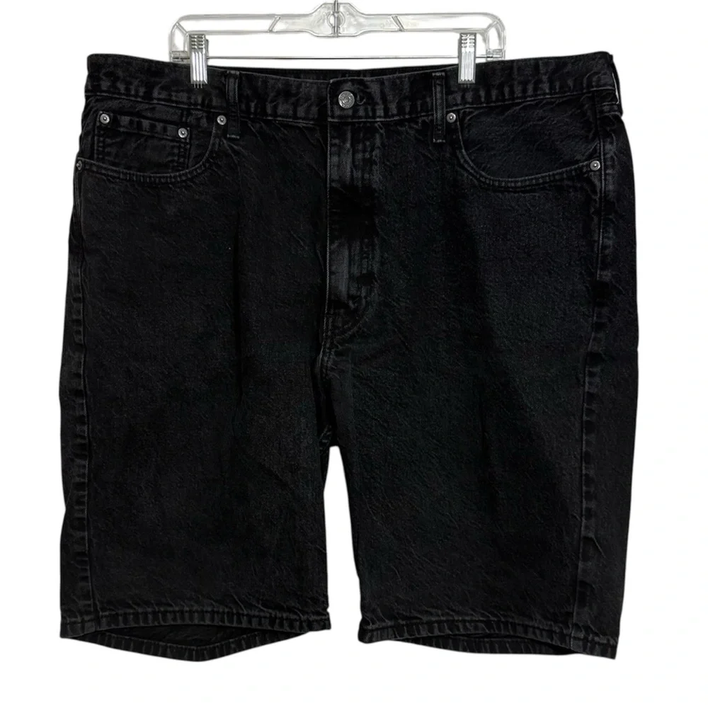Men's Levi’s Black Jean Shorts W44